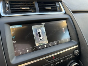 Jaguar E-Pace D150 - imagine 9