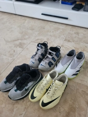 Adidasii,ghete de fotbal 