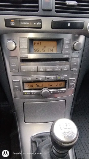 Vând Toyota Avensis 2.0 D4D Diesel,126 CP - imagine 10