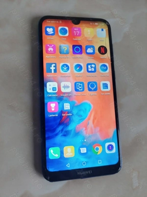 Vând Huawei Y7 2019 albastru [puțin fisurat dar funcțional] [poze reale] - imagine 2