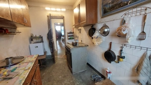 Ultracentral, trei camere, două băi, balcon, zonă centrală, etajul patru, Hunedoara. - imagine 7