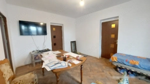 Ultracentral, trei camere, două băi, balcon, zonă centrală, etajul patru, Hunedoara. - imagine 12