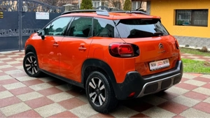         Citroen C3 AirCross 1.2 PureTech Shine 110cp 6viteze 2019.03 recent import Franța - imagine 3