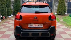         Citroen C3 AirCross 1.2 PureTech Shine 110cp 6viteze 2019.03 recent import Franța - imagine 6