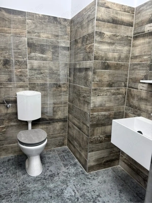 Inchiriere spatiu comercial  - imagine 5