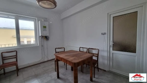 Apartament zona centrala - imagine 4