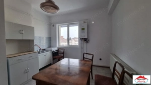 Apartament zona centrala - imagine 5