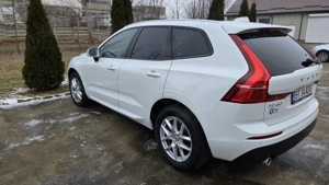 VOLVO XC60 anul 2021 - imagine 3