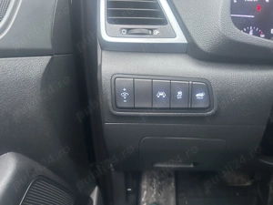 Hyunday Tucson 2017 1.7 141 cp - imagine 6