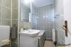 FILM:Oportunitate!Apartament cu 4 camere,2 bai,2 balcoane,2 garaje,Targu Secuiesc,Covasna - imagine 5