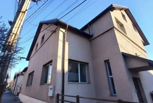 Oportunitate Unică în Zona 0 Baia Mare: Clădire Business/Medical de 450 mp Utili