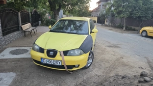 Dezmembrez seat ibiza 2006 1.2  - imagine 3