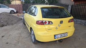 Dezmembrez seat ibiza 2006 1.2  - imagine 4