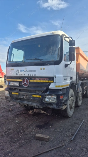 Mercedes Benz Actros 8*4
