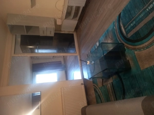 Garsoniera et 3 mansarda, 27 m.Toate utilitatile,renovata,spatioasa.3 min de piata Rahova.15 min Cen - imagine 3