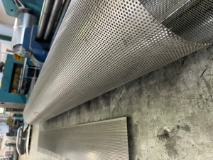 Teava de inox perforata 