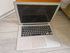 Vand laptop marca apple cu incarcator - imagine 2