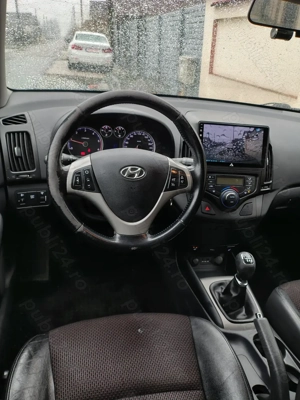 Hyundai i30 1.6 90cp 2011 diesel  - imagine 9