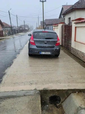 Hyundai i30 1.6 90cp 2011 diesel  - imagine 2