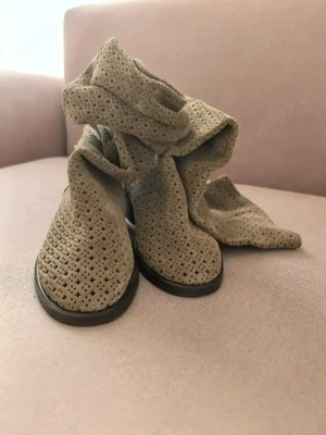 Cizme dama, piele perforata, primavara- vara, marimea 36