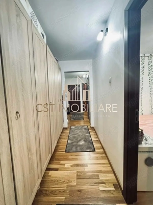 Apartament 3 camere zona Lunei etaj 2