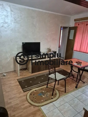 Garsoniera tip studio, Craiovita, centrala termica - 73 000 Euro - imagine 9