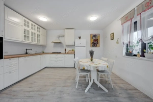 Ciorogarla, Crinului, Mobilata, Incalzire in pardoseala, T= 734mp, Comision 0 %