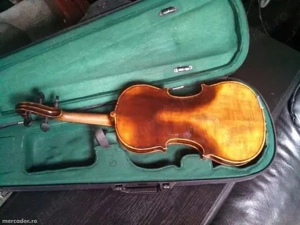 Vând vioară întreagă, 4 4, excepțională pentru concert, model Stradivarius 1723, Germania, 100ani - imagine 3