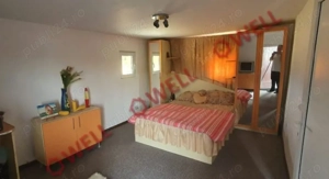 Vând casă în Baia Mare pe strada Sebesului  - imagine 9