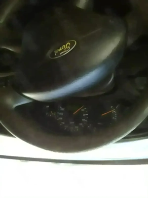 Vând. Ford. Focus.  2007 1.6 benzina. Cutie dsg 185ooo. Km. Cauciucuri noi distributie. Schimbata  . - imagine 3