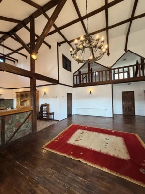 Refugiu Exclusivist Prahova Casa cu 5.2 ha, Panoramă Pârâu și Potențial Turistic - imagine 11