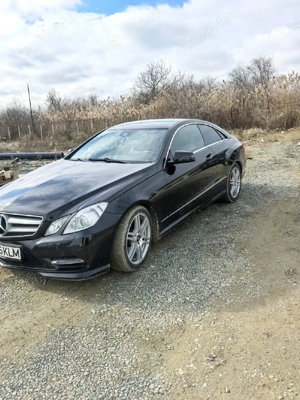 Mercedes-Benz E220 - imagine 7