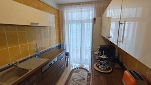 Apartament 3 camere de vanzare - direct proprietar - imagine 2