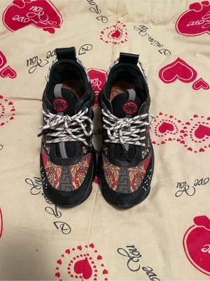 vand versace chain reaction  - imagine 4