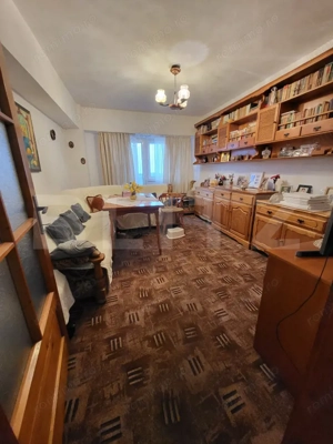 Apartament cu 3 camere, 73 mp, zona centrala