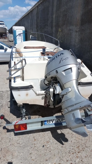 Barca de vanzare  5,30m lungime - imagine 2