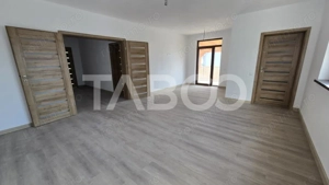 Spatiu birouri de inchiriat 3 camere 2 bai parcare Industrial Vest