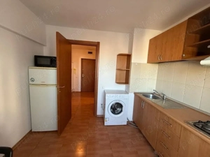 garsoniera calea calarasilor-metrou 5 minute piata muncii - imagine 5