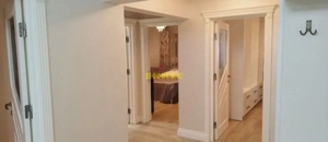 De inchiriat apartament cu 3 camere, zona Piata Mare