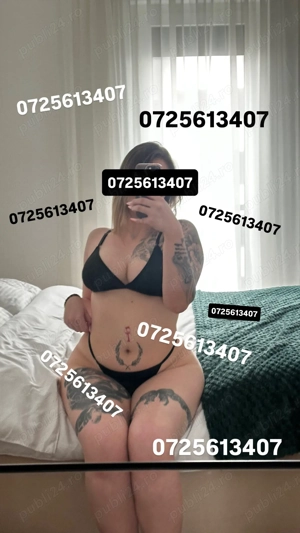 Tatuată, pierce în zona intimă, limbă și sfârcuri!