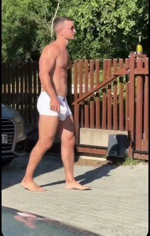 Adelin   nou la tine in oras 