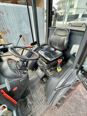 Tractor Viticol Kubota b1161 16cp 4x4, NOU! - imagine 8