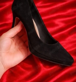 pantofi cu toc - imagine 3