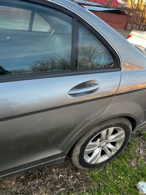 Mercedes C180 CDI - imagine 4