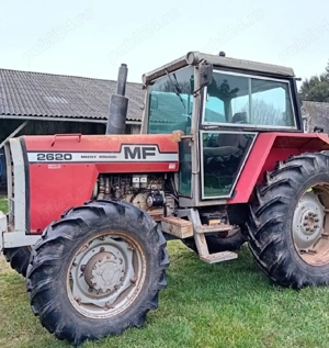 Tractor massy ferguson 2620