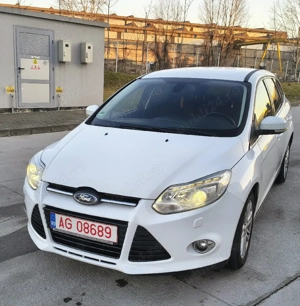 Ford Focus Titanium  - imagine 5
