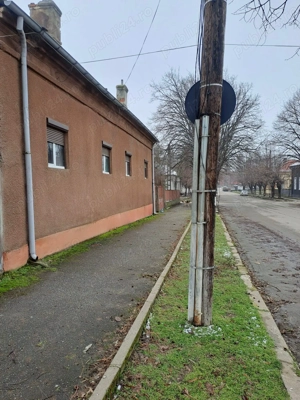 Casă + teren 782 mp în Calafat   300 m de centru   acces din 3 străzi - imagine 5