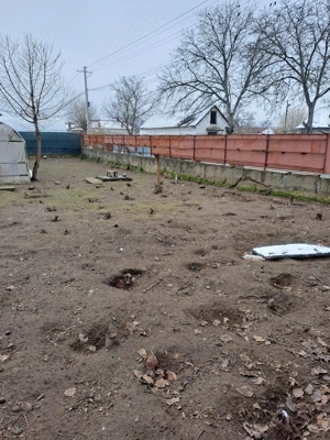 Casă + teren 782 mp în Calafat   300 m de centru   acces din 3 străzi - imagine 3