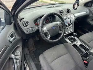 Ford Mondeo Titanium, Bi_Xenon, Navigatie Mare - imagine 3