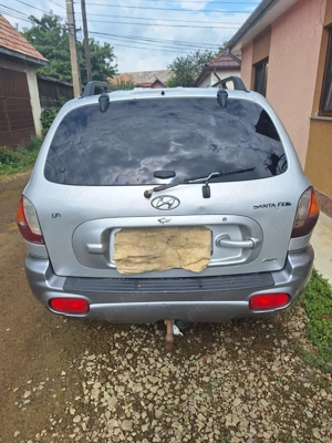 Vand Vând Hyundai Santa Fe,an 2004,motor 2.000 crdi diesel,4x4 permanent - imagine 5